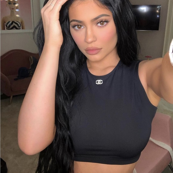 ❌SOLD❌Vintage Chanel Crop Top - Picture 8 of 8